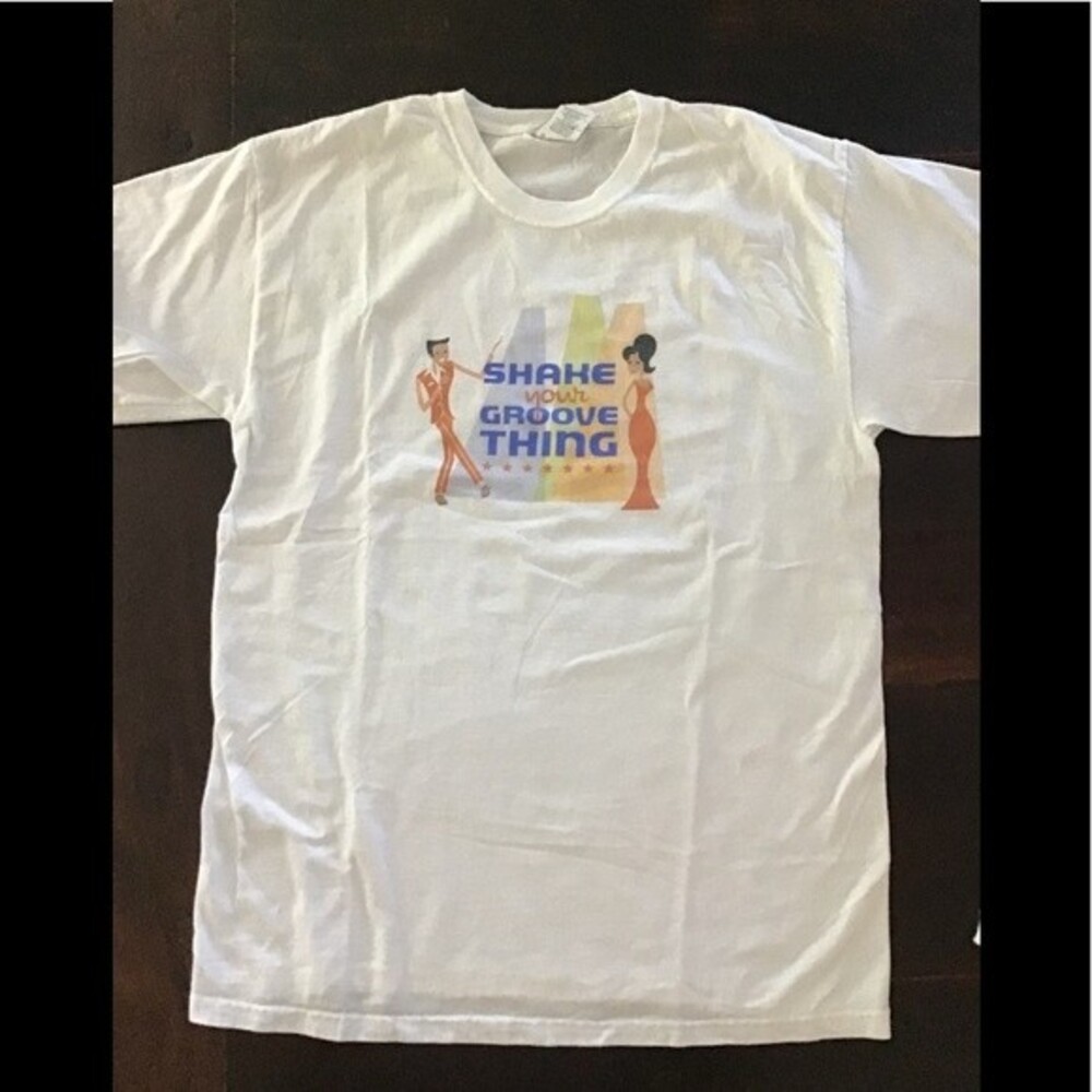 Shake Your Groove Thing Tee M